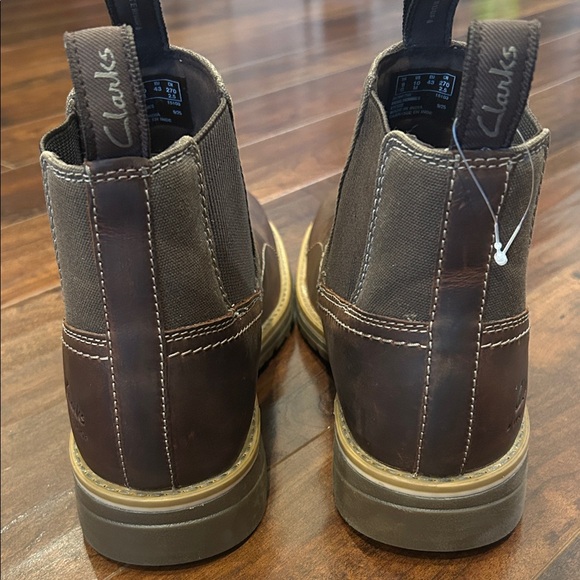 Clarks Waterproof Men\'s Dark Brown Chelsea Boots “Morris Easy Beeswax Leather” main image 6
